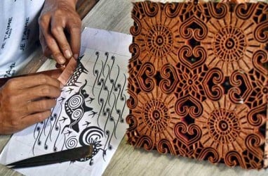 Tips Tampil Stylish Saat Pakai Batik untuk Pria