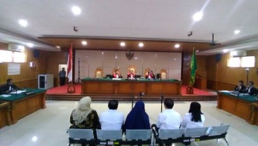 Neneng Cs Tak Hanya Terima Suap Rp16 Miliar, Juga SGD270.000