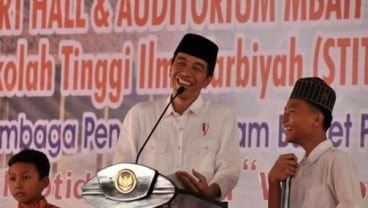 Presiden Jokowi Janji Tingkatkan Kapasitas SDM di Pondok Pesantren