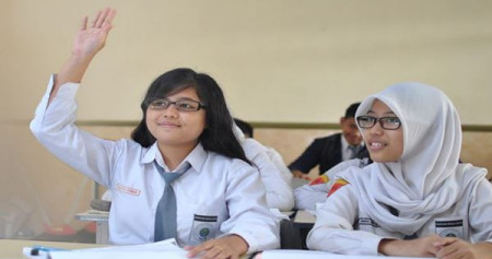 Siswa Sekolah Menengah Atas (SMA)