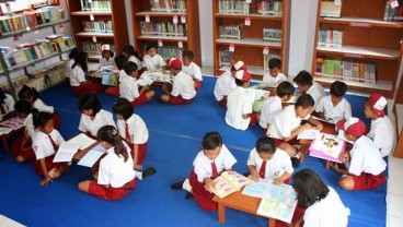 Musi Banyuasin Terus Tambah Buku Koleksi Perpustakaan Desa