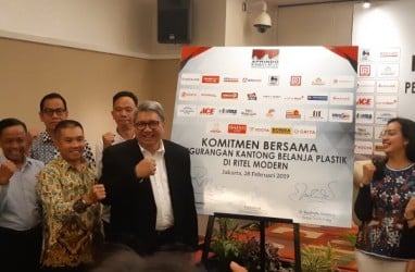 Ini Alasan Aprindo Terapkan Kantong Plastik Berbayar