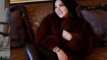Alasan Syahrini Tak Undang Hotman Paris ke Pernikahannya di Jepang. Akan Gelar Pesta di Jakarta?