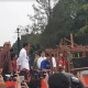 Kunjungi Sarung Fest, Jokowi Singgung Soal Hari Pakai Sarung Nasional 