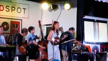 Monita Tahalea Berterima Kasih Kepada Gitaris Senior Ini, Siapa Dia?
