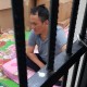 Foto-foto Diduga Andi Arief & TKP Penangkapan Kasus Narkotika Viral di Grup Obrolan