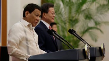 Presiden Duterte Buat Kejutan, Peso Filipina Melemah  