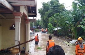 Banjir Landa Madiun, Rumah Terendam Hingga 5 Meter