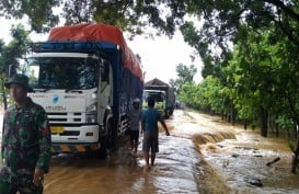 Banjir Landa Madiun, Jalur Ngawi-Caruban Ditutup untuk Truk Besar