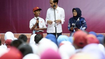 Di Depan Siswa Sekolah, Jokowi Paparkan Rencana Program KIP Kuliah