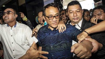 Andi Arief Di-RSKO-kan.  Setelah 2 - 3 Hari Rehabilitasi Akan Dicek Kondisinya