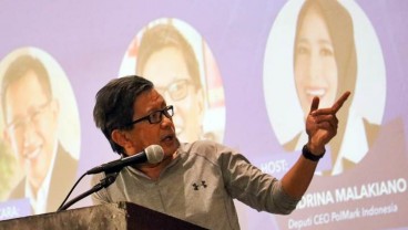 PDIP Ancam Polisikan dan Desak Rocky Gerung Tanggalkan Kewarganegaraan Indonesia