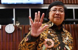 Siti Nurbaya Tinjau Hutan Pendidikan Universitas Mulawarman Samarinda