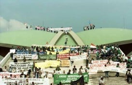 Di Balik Perseteruan Kivlan Versus Wiranto, Melacak Jejak Militer pada Kerusuhan 1998