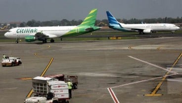 Boeing 737-8Max Dikandangkan, Saham Garuda Indonesia Merosot