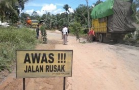 Infrastruktur Jalan Pulau Obi Rusak Parah