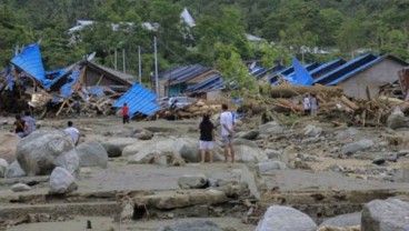 Banjir Papua Tewaskan 58 Orang, 2 Tewas di Tanah Longsor Lombok