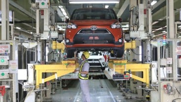 Penjualan Mobil Melambat, Toyota Tunggu Pasokan Pabrikan