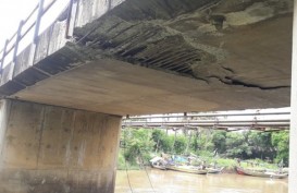 Jadi Sorotan, Polisi Akhirnya Larang Truk Besar Lintasi Jembatan Lontar