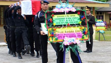 Baku Tembak dengan KKB, Anggota Brimob Gugur di Nduga