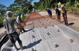 Pembangunan Jalan Beton 601 Km di Serang Tuntas 2021