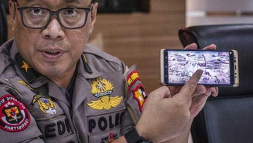 Densus 88 Antiteror Tangkap Terduga Teroris Abu Harkam