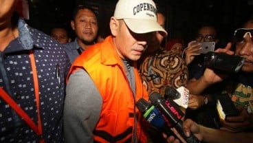 Fahmi Darmawansyah Suami Artis Inneke Koesherawati divonis 3,5 Tahun Penjara