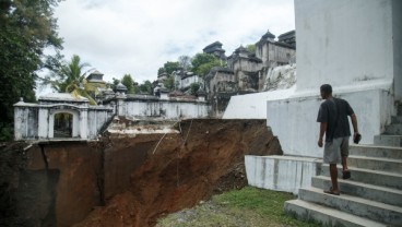 Kata Sultan HB XI Soal Makam Raja-Raja Imogiri Longsor