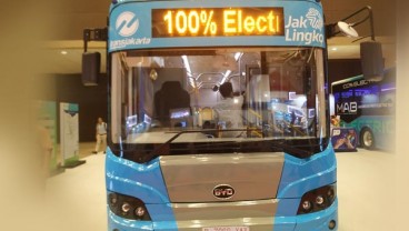 BNBR Kerja Sama Uji Coba Bus Listrik dengan TransJakarta