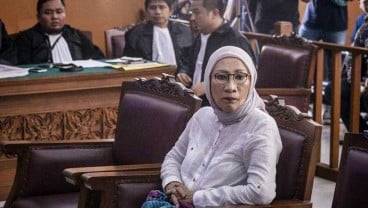 Biaya Operasi Plastik Rp90 Juta. Ratna Sarumpaet : Emang Kamu Pikir, Saya Miskin-Miskin Amat