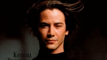 Pesawat Mendarat Darurat, Aktor Tampan Keanu Reeves Jadi Pahlawan   