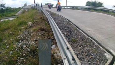 Baut Pagar Overpass Jalan Tol Boyolali Juga Dicuri, untuk Apa Sih!