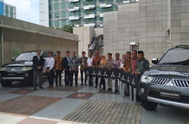 Dukung Pendidikan Vokasi, Mitsubishi Motors Donasikan 9 Unit Mobil