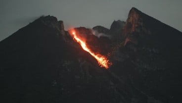 Merapi 3 Kali Muntahkan Awan Panas sejak Pagi hingga Jumat Siang