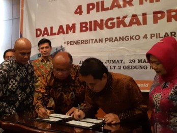 Rawat Keindonesiaan, MPR Luncurkan Prangko 4 Pilar Kebangsaan