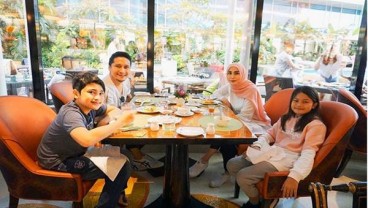 Bentuk Karakter Anak dari Meja Makan