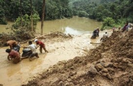 Gubernur Minta Solusi Jangka Panjang Longsor dan Banjir Simalungun