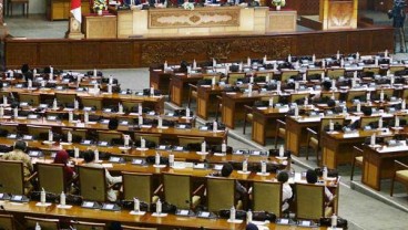 Survei Charta Politika: Hanya 7 dari 16 Partai yang Lolos ke DPR 