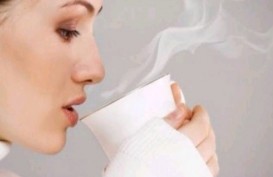 Minum Air Hangat di Pagi Hari Dapat Mencegah Penuaan Dini