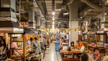FOOD STREET : Mengangkat Kasta Kuliner Khas Kaki Lima