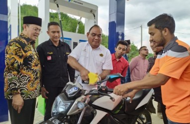 BBM Satu Harga Masuk Gayo Lues Aceh, Premium Jadi Rp6.450 Per Liter