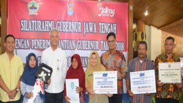 Bank Jateng Serahkan Tiga Bantuan di Kabupaten Cilacap