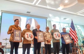 Rayakan 70 Tahun Hubungan Diplomatik, Indonesia-AS Luncurkan Prangko