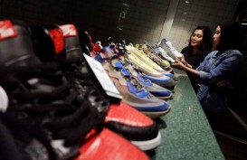 Komunitas Sneaker Bermain di Konten