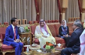 Jokowi dan Raja Salman Mengaku Senang Bisa Bertemu di Riyadh