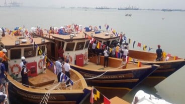 Kemenhub Serahkan Hibah 24 Kapal Pelayaran Rakyat