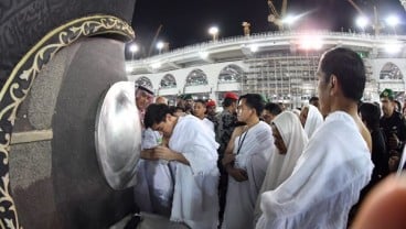 Usai Umrah dan Ziarah ke Makam Rasulullah, Jokowi Kembali ke Tanah Air