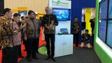 Smart Factory Schneider Electric Raih Penghargaan Sebagai A National Lighthouse for Indonesia