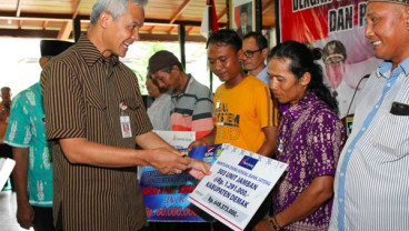 Bank Jateng Bedah Rumah Miskin di Kabupaten Demak
