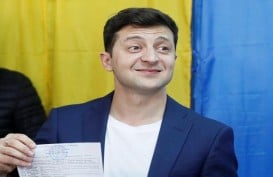 Pelawak Tanpa Pengalaman Politik Menangkan Pilpres Ukraina